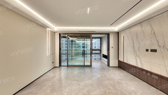 金基新睿樾府二手房实景图