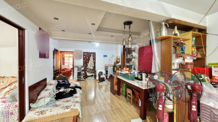 源煌公寓二手房实景图