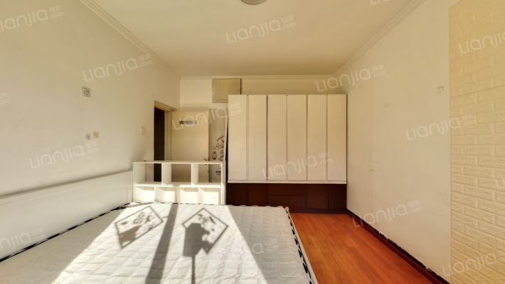 新兴中巷二手房实景图