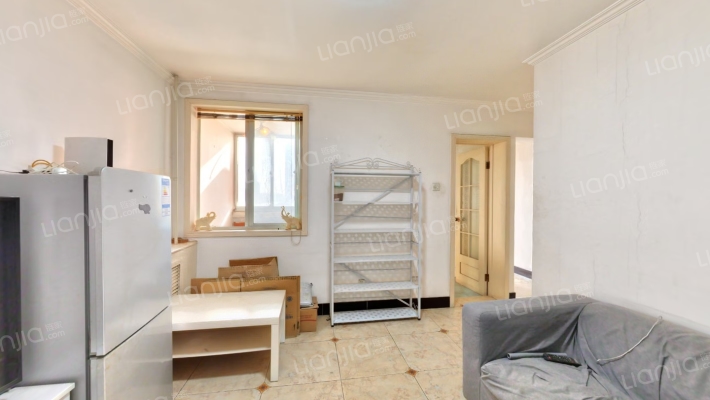 交大东路4号院二手房实景图