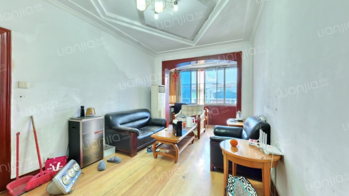 彩虹街1号二手房实景图