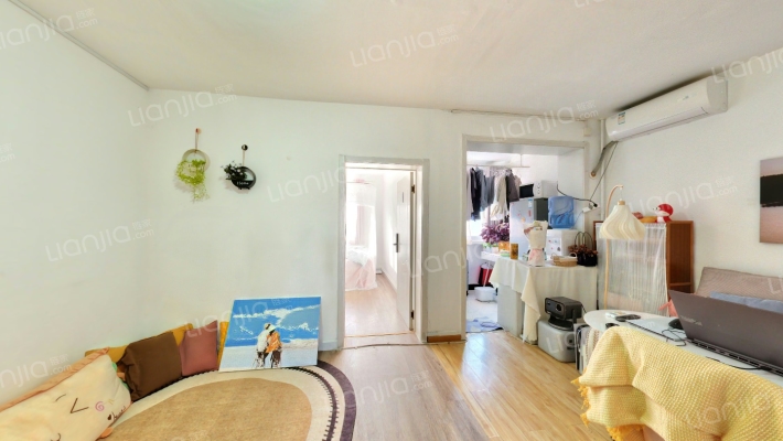 三建宿舍二手房实景图