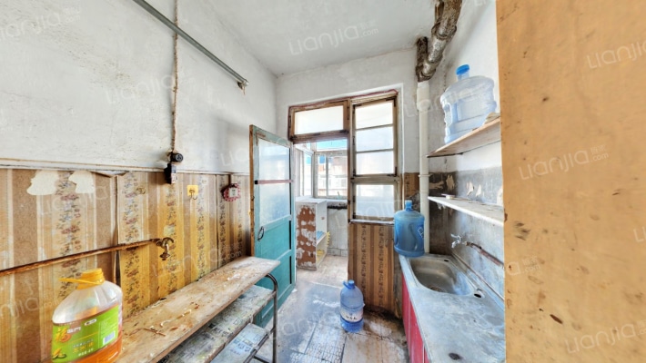 西八里洼513号二手房实景图