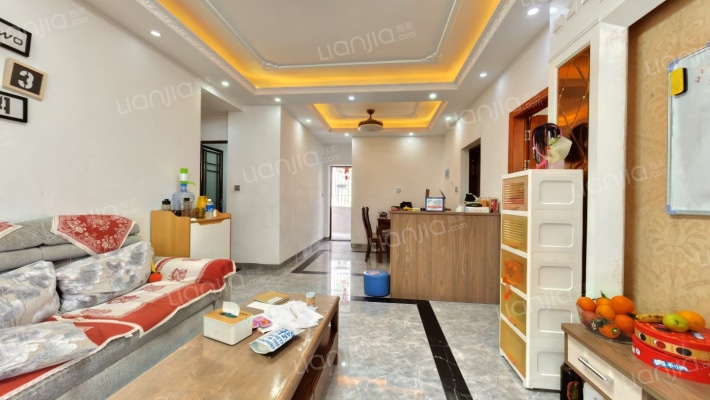 桦润馨居A区二手房实景图