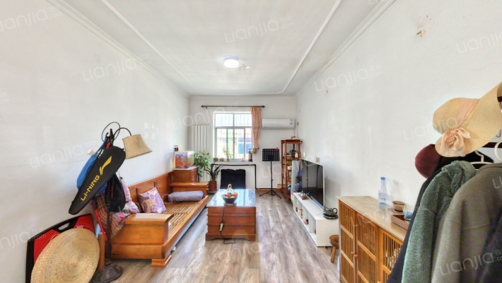 汽车站家属院二手房实景图