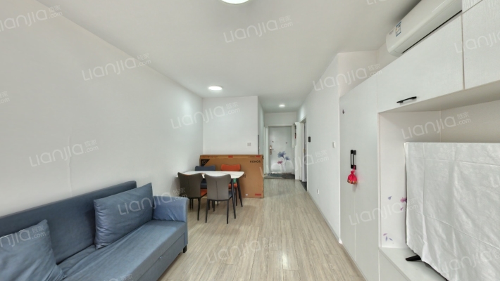 翡翠公园三期二手房实景图