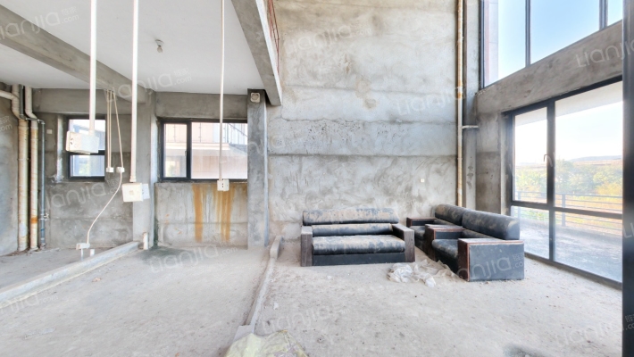 滨江荔园二手房实景图