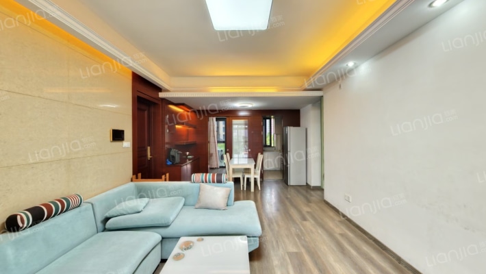 新景翡翠苑二手房实景图