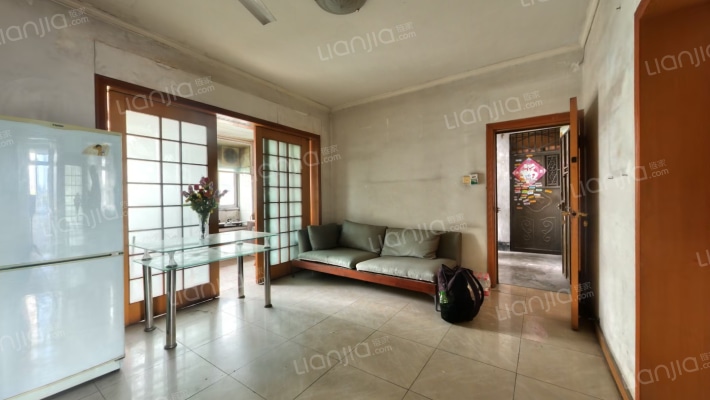 成都理工大学北苑二手房实景图