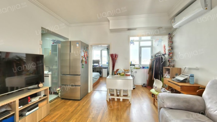 农业大学附属中学家属楼二手房实景图