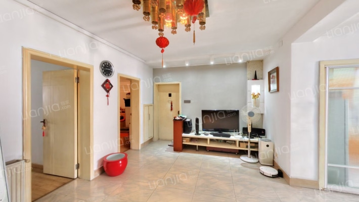 湖南烈士公园宿舍二手房实景图