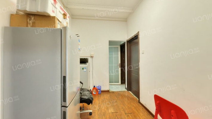 定安西里二手房实景图