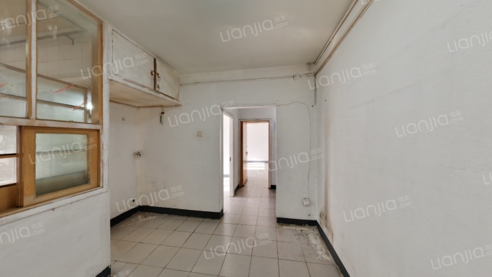 东架松二手房实景图