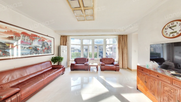 铭仁别墅二手房实景图