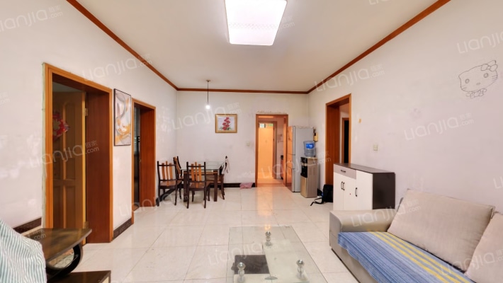 丽江苑C区二手房实景图