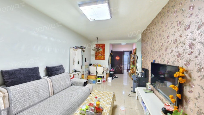 新馨家园二手房实景图