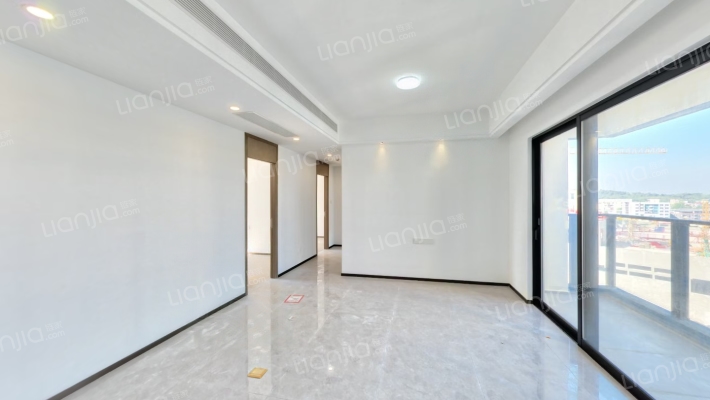 港湾天际二手房实景图