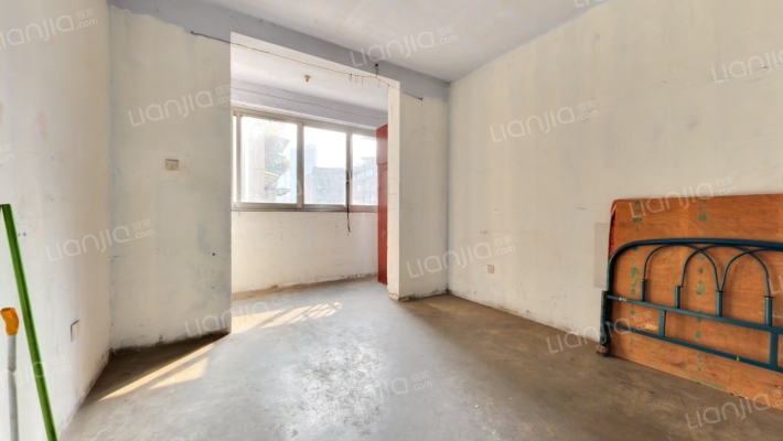 花照壁小区一期二手房实景图