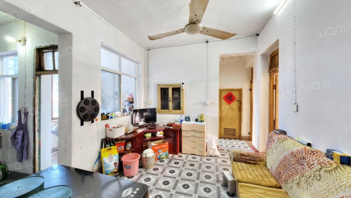 工具厂宿舍二手房实景图