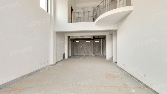 青岛小镇悦峰二手房实景图