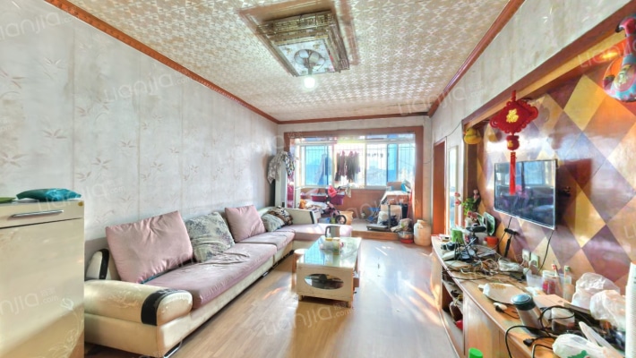 西丁字街3号二手房实景图