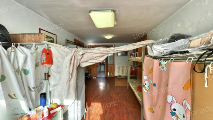 康德居二手房实景图