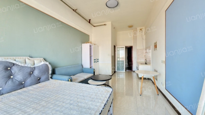 众美凤凰绿都四期二手房实景图