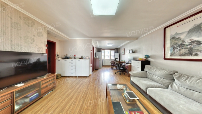 三路居路99号院二手房实景图