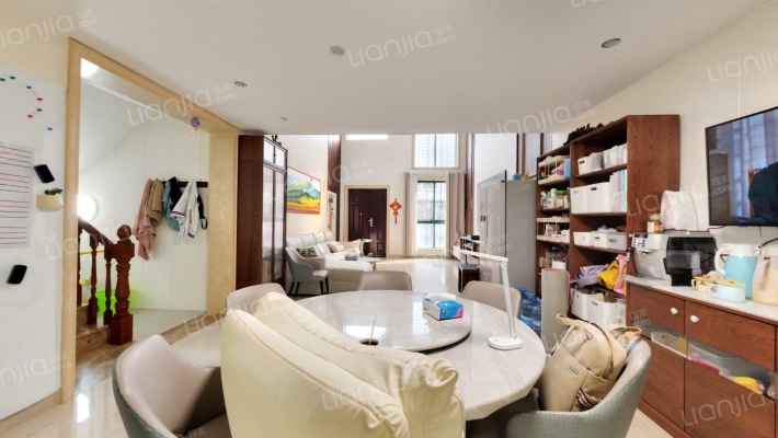 金水湾(别墅)二手房实景图