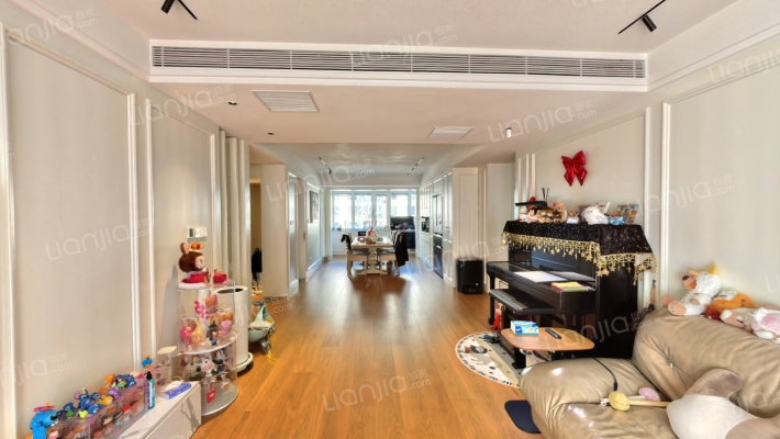 鲁信长乐花园二手房实景图