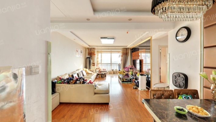 天地荣域二手房实景图