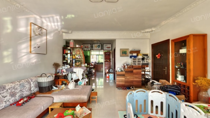 港霞新村二手房实景图