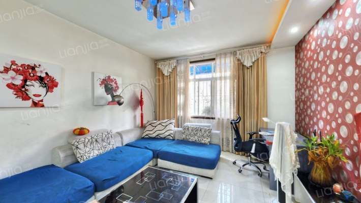 琴鹤花园二手房实景图