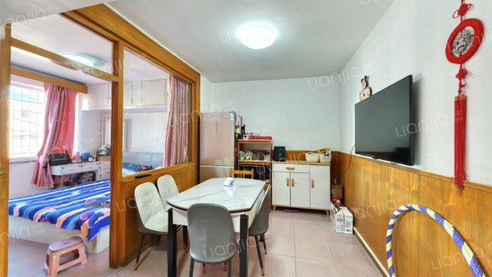 玉泉路16号院二手房实景图