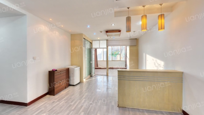 皇城酒店公寓二手房实景图