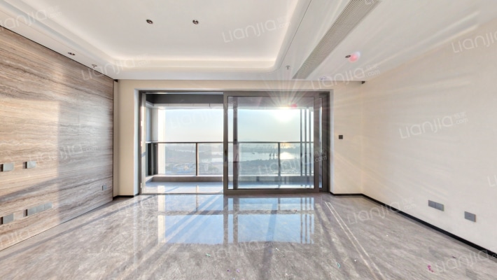 ​琅玥湾佳园二手房实景图