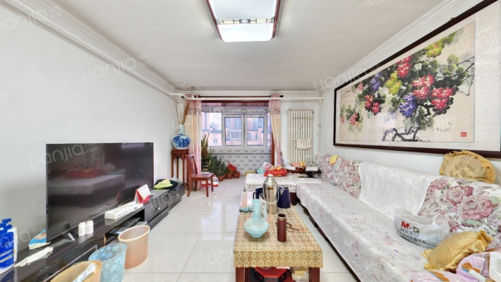 新华西街二手房实景图