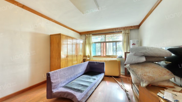 兴贵路二手房实景图