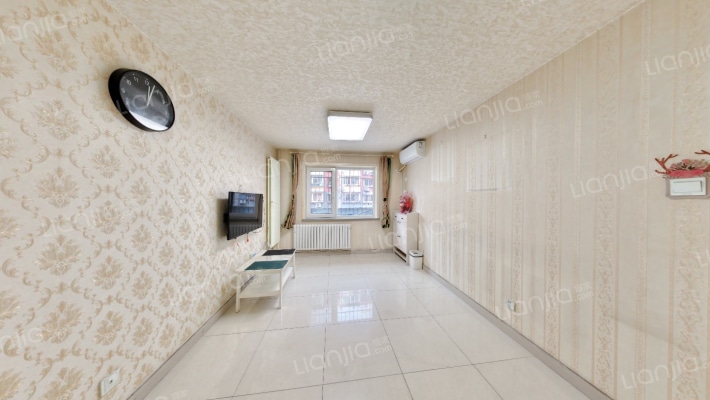 贵园南里丙区二手房实景图