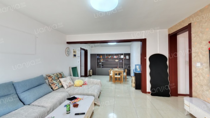 济泺路95号二手房实景图