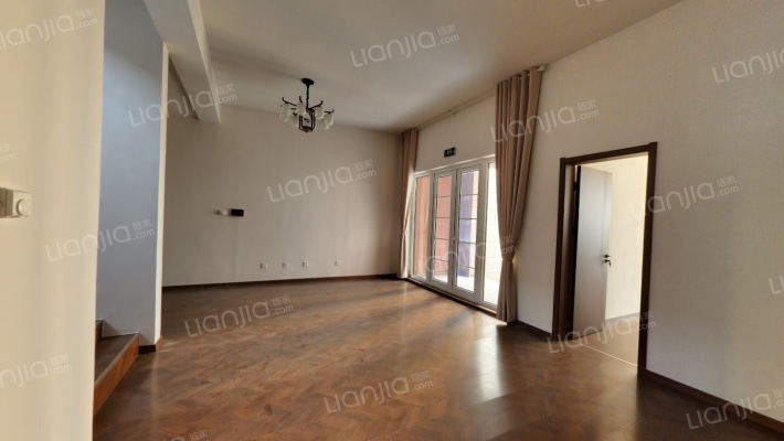 臻悦府二手房实景图