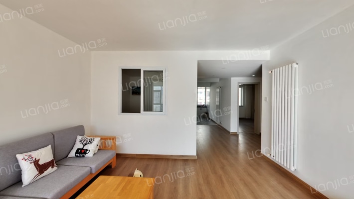 海游路二手房实景图