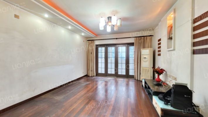 泰华苑二手房实景图