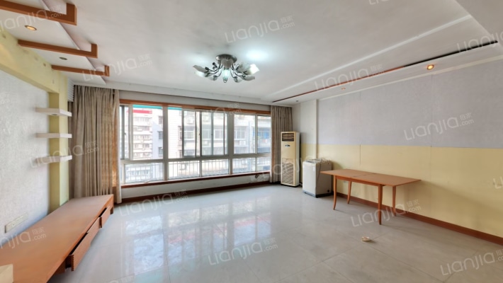 瑞丰苑二手房实景图