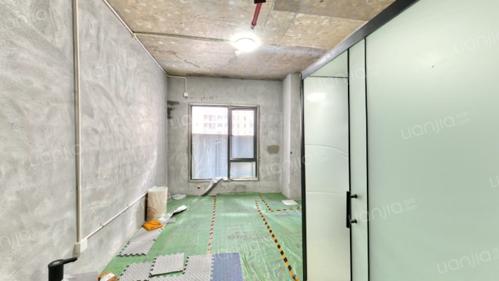 力高凤凰新天二手房实景图