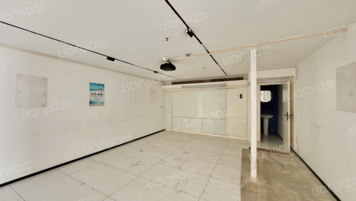 万达金街东区二手房实景图