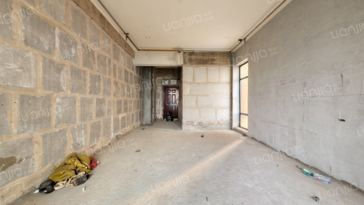 人民武汉国际汽车城二手房实景图