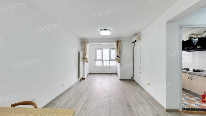 青荷里宸欣园二手房实景图