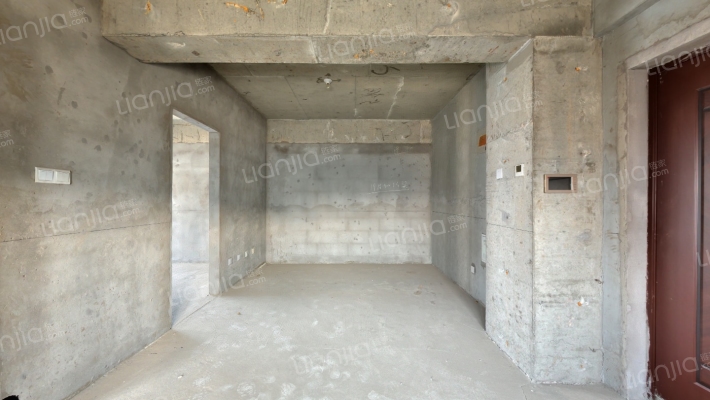 绿地悦公馆二手房实景图