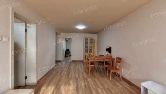 龙禧苑一区二手房实景图